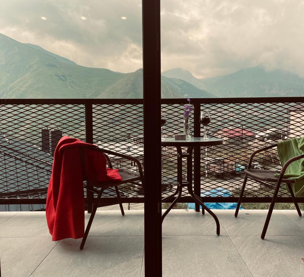 Kazbegi Stylish Apartment Dış mekan fotoğraf